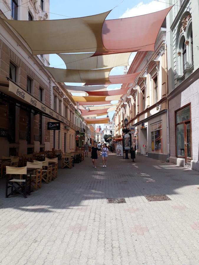 Sunny City Center Pecs Ngoại thất bức ảnh